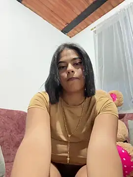 Snapshot of Valentina_Diaz15 chatting on February 19, 2026, 9:39 am Valentina Diaz15 online show from February 19, 2026, 9:39 am