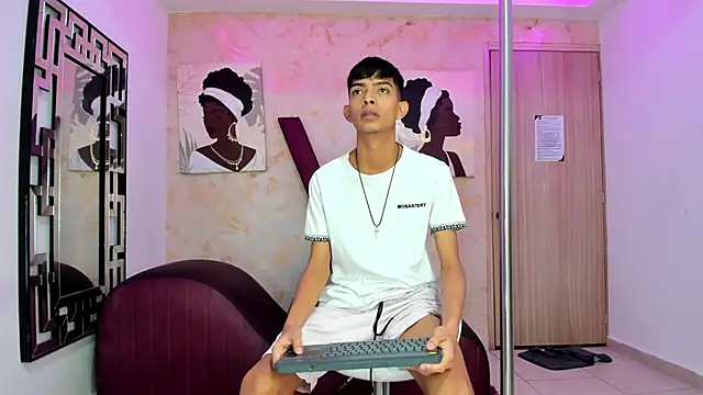 KITTY BOSH online show from February 17, 2026, 1:30 pm