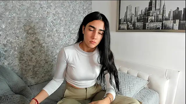 Anika H online show from March 28, 2026, 12:17 pm