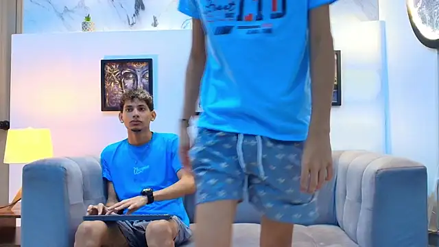 YOUNG BOYS HELL online show from March 31, 2026, 1:07 am