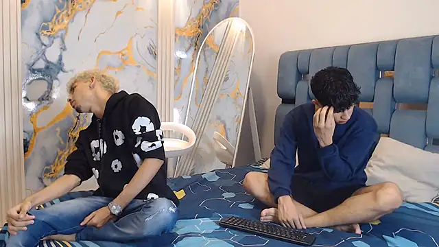 YOUNG BOYS HELL online show from May 22, 2026, 1:25 am