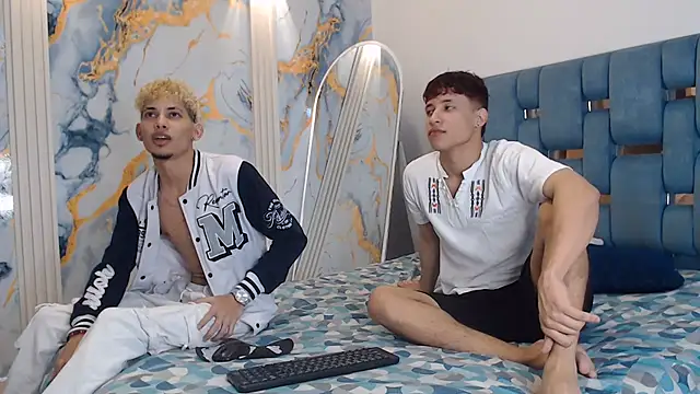 Snapshot of YOUNG_BOYS_HELL chatting on June 14, 2026, 1:46 am YOUNG BOYS HELL online show from June 14, 2026, 1:46 am
