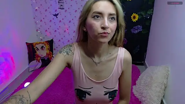 Mis Cersi online show from May 25, 2026, 8:40 pm