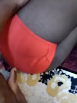 Your couple 01 online show from February 20, 2026, 12:29 am