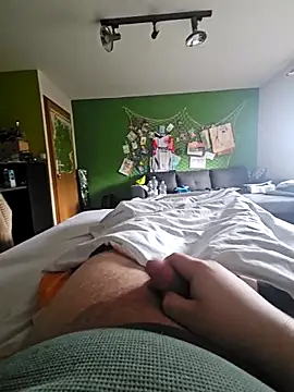 Gris-shadow online show from February 18, 2026, 8:44 am