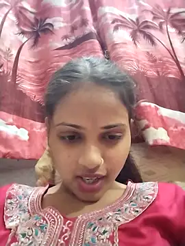 samayra1144 online show from February 15, 2026, 2:12 am