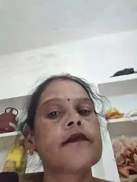 Snapshot of Queen_sexee chatting on July 12, 2026, 6:25 am Queen sexee online show from July 12, 2026, 6:25 am
