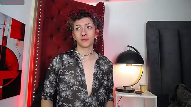 Cain Dantalion online show from April 15, 2026, 3:56 am