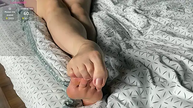 DanaSupremeGoddess online show from April 3, 2026, 9:38 am