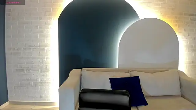 Snapshot of AmyRosse_X chatting on July 18, 2026, 7:44 pm AmyRosse X online show from July 18, 2026, 7:44 pm