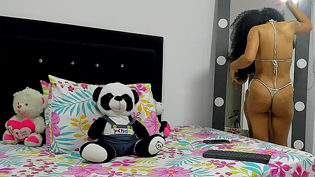 Snapshot of DanielaWane chatting on February 26, 2026, 11:38 pm DanielaWane online show from February 26, 2026, 11:38 pm