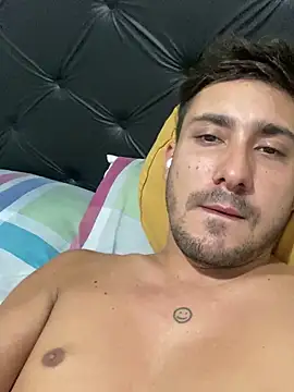 Snapshot of Heytincho chatting on February 18, 2026, 9:28 am Heytincho online show from February 18, 2026, 9:28 am