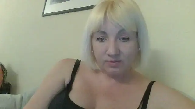 Alena1107 online show from February 26, 2026, 7:36 pm