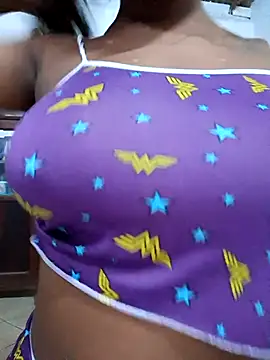 raposasexy724 online show from March 19, 2026, 1:27 am
