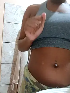 raposasexy724 online show from March 24, 2026, 12:21 am
