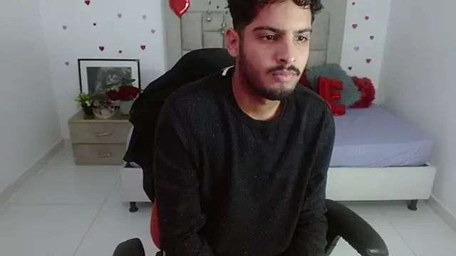 Snapshot of mister_fox723 chatting on February 22, 2026, 5:10 am mister fox723 online show from February 22, 2026, 5:10 am