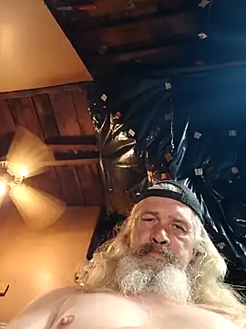 Snapshot of Crazy_Lasko chatting on March 1, 2026, 9:59 pm Crazy Lasko online show from March 1, 2026, 9:59 pm