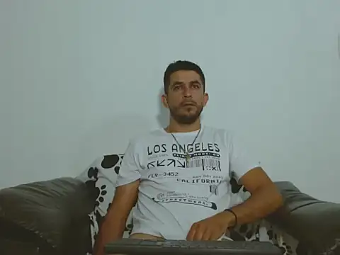 Snapshot of _Grasshopper chatting on February 28, 2026, 2:44 am Grasshopper online show from February 28, 2026, 2:44 am