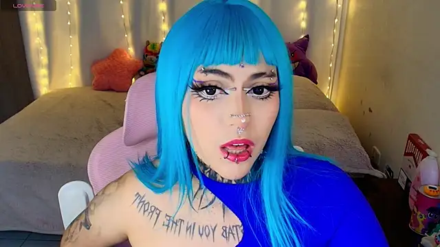 maliciaXpoison online show from June 5, 2026, 6:52 am