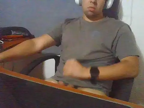 Snapshot of nene2309 chatting on February 23, 2026, 4:58 am nene2309 online show from February 23, 2026, 4:58 am