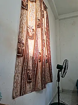 Queen Saara online show from March 24, 2026, 4:34 am