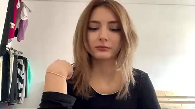 Snapshot of TakenTrumpet chatting on March 1, 2026, 12:27 pm TakenTrumpet online show from March 1, 2026, 12:27 pm