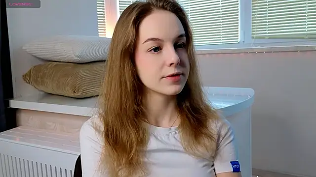 Snapshot of icesteam chatting on March 3, 2026, 5:14 am icesteam online show from March 3, 2026, 5:14 am