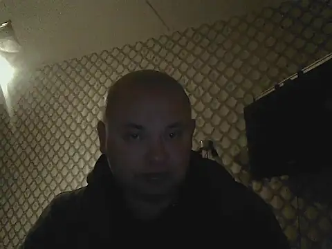 Snapshot of Rob1874 chatting on February 28, 2026, 9:36 pm Rob1874 online show from February 28, 2026, 9:36 pm