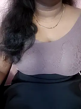 Snapshot of Sravani_ chatting on March 2, 2026, 9:38 am Sravani online show from March 2, 2026, 9:38 am