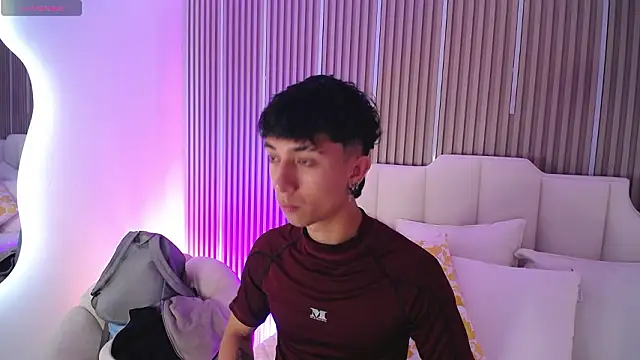 Snapshot of Aiden_Rivers_ chatting on February 27, 2026, 12:38 pm Aiden Rivers online show from February 27, 2026, 12:38 pm