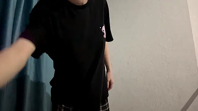 StaticBliss online show from March 3, 2026, 6:15 pm