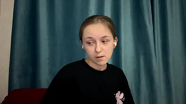 StaticBliss online show from February 21, 2026, 12:45 am