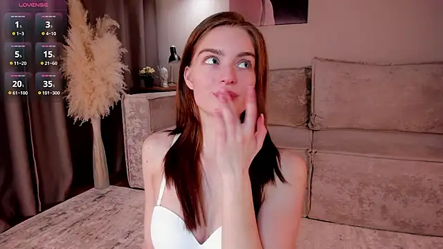 Rosa Munoz online show from March 9, 2026, 5:27 pm