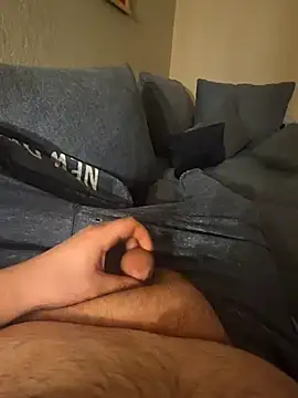 Snapshot of EdVonSchleck5 chatting on February 20, 2026, 11:28 pm EdVonSchleck5 online show from February 20, 2026, 11:28 pm