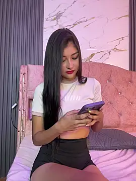 Snapshot of Aylin_fire chatting on February 23, 2026, 6:30 pm Aylin fire online show from February 23, 2026, 6:30 pm