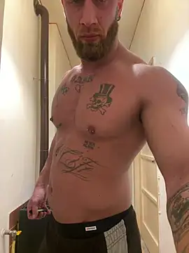 Tiziano94 online show from March 6, 2026, 1:00 am