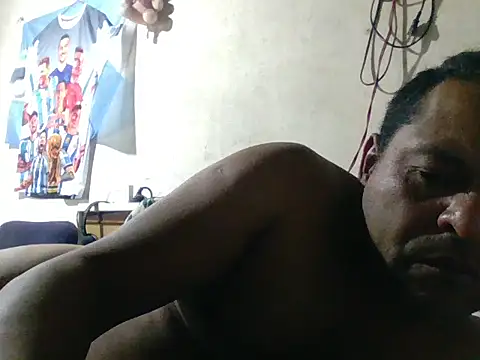 DesexedCooler online show from July 13, 2026, 1:38 am