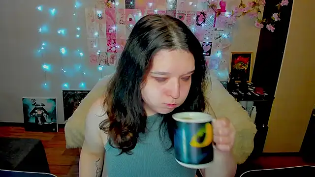 Snapshot of Kate_Acid chatting on May 25, 2026, 11:47 pm Kate Acid online show from May 25, 2026, 11:47 pm