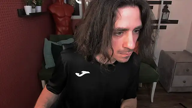 Snapshot of Daniel_Morrise chatting on February 18, 2026, 7:49 am Daniel Morrise online show from February 18, 2026, 7:49 am