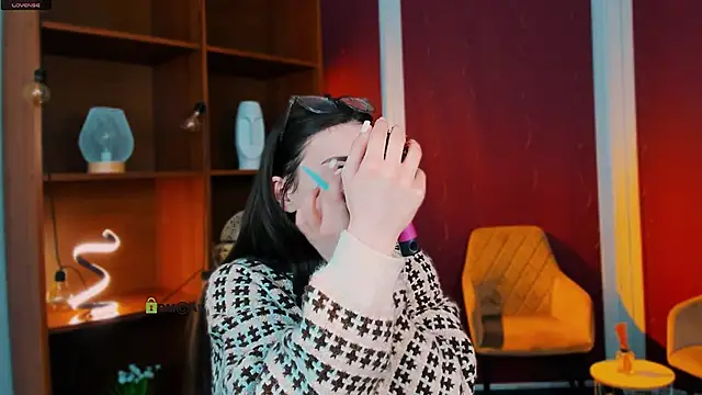 jenny donne online show from April 15, 2026, 5:13 am