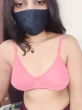 Cutie babes01 online show from June 3, 2026, 3:29 am