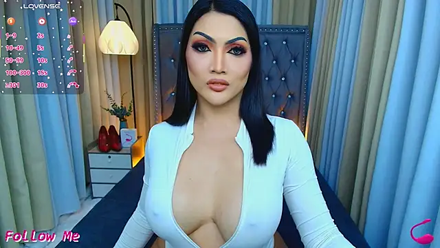 Laureen Hilton online show from March 10, 2026, 11:47 am