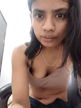 Colleage-girl online show from February 23, 2026, 4:51 pm