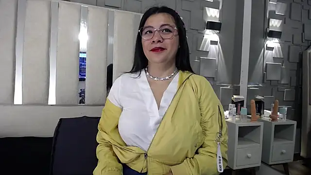 Snapshot of belen_green chatting on June 22, 2026, 11:18 am belen green online show from June 22, 2026, 11:18 am