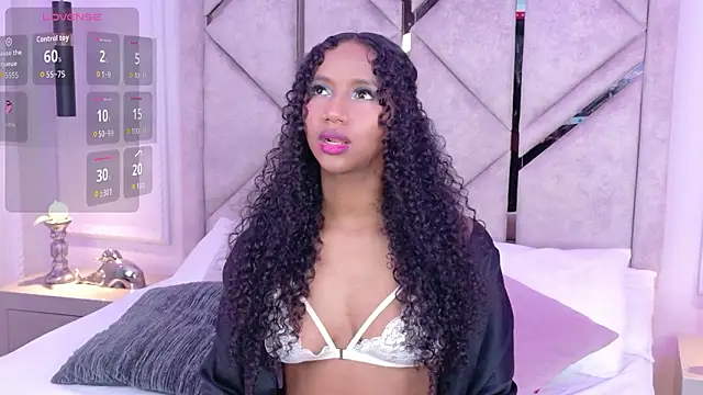 Chloe-Rose- online show from March 26, 2026, 4:00 am