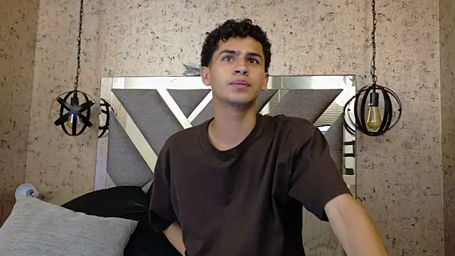 Snapshot of Dark_Sultan chatting on February 25, 2026, 8:30 pm Dark Sultan online show from February 25, 2026, 8:30 pm