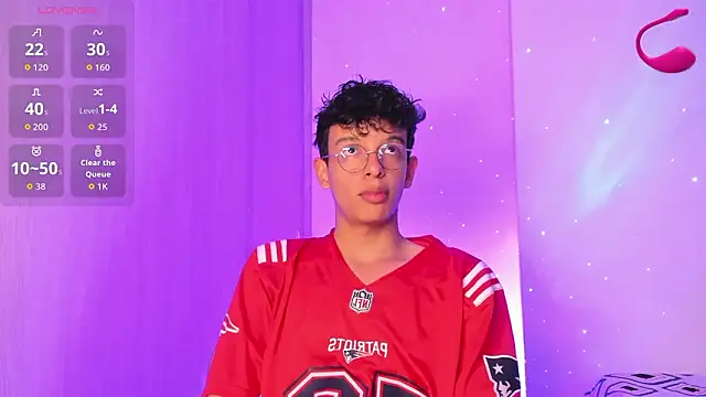 Maxfrost1 online show from March 1, 2026, 1:27 am