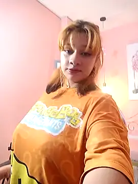  carlotta x online show from April 8, 2026, 3:19 am