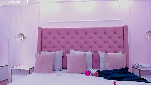  gaby blake  online show from March 1, 2026, 1:55 pm