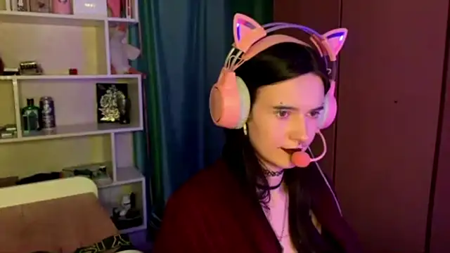 Snapshot of MabelDefina chatting on February 28, 2026, 1:11 pm MabelDefina online show from February 28, 2026, 1:11 pm